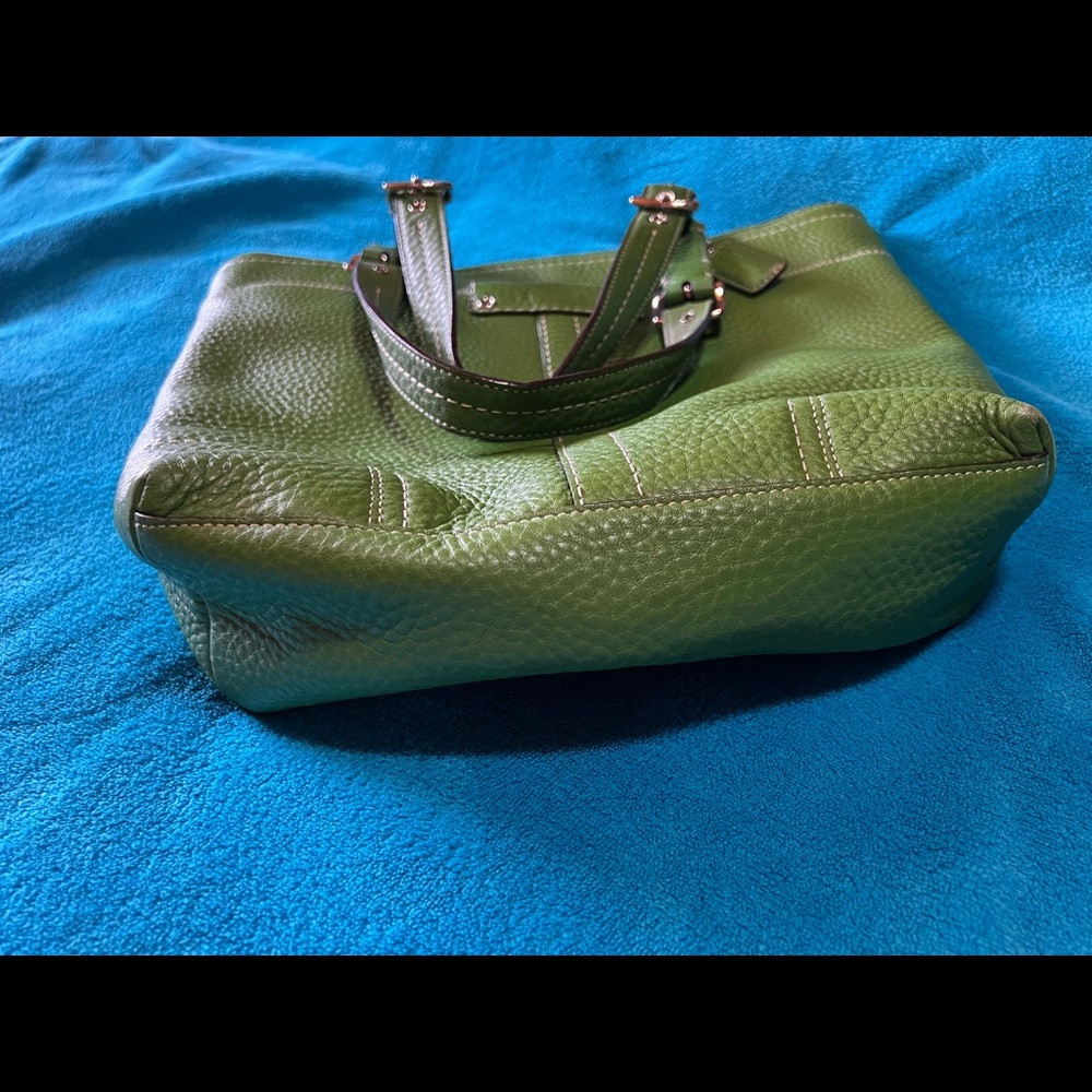 Coach Purse Kelly green, gently used